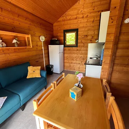 Camping Du Lac De Saint-Pardoux Exterior photo