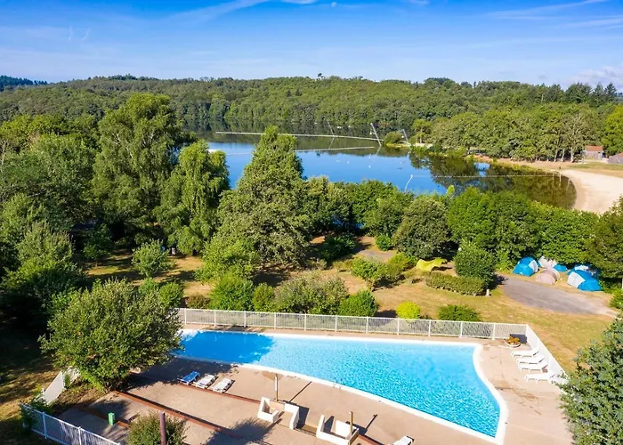 Camping Du Lac De Saint-Pardoux