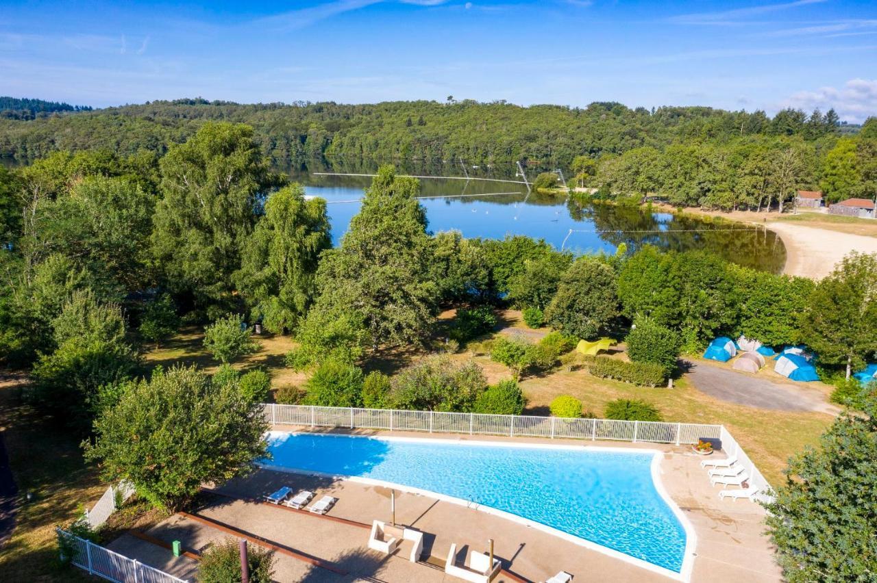 Du De Saint-pardoux Campsite 4*