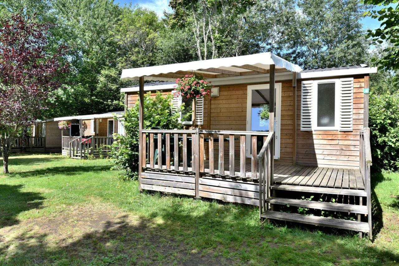 Du De Saint-pardoux 4*